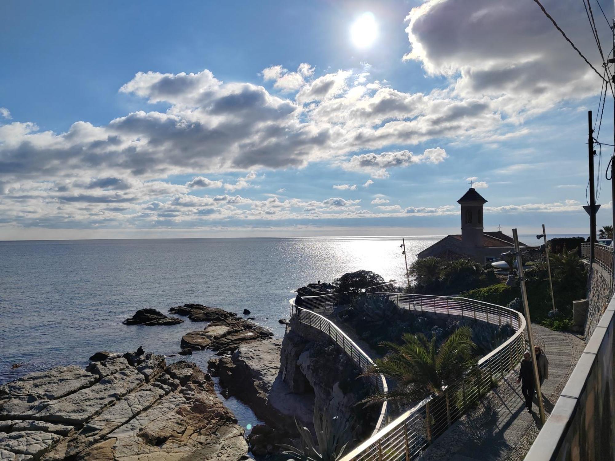 Casa Serena Бордігера Екстер'єр фото